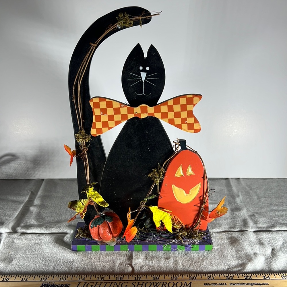 Halloween Cat Decor